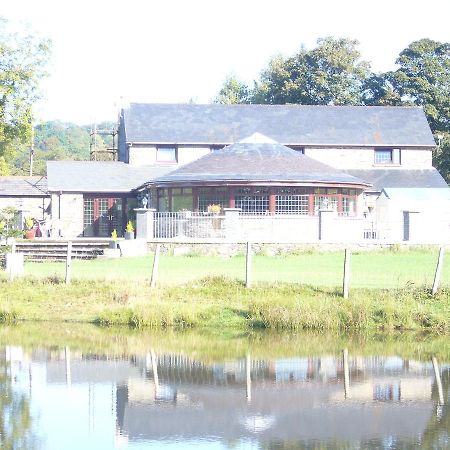 The Countryman Inn Llantrisant  Eksteriør bilde